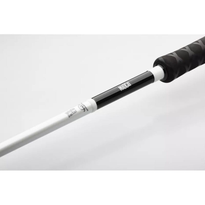/environment/cache/images/productGfx_123420_700_700/MADCAT-WHITE-DELUXE-3%2C20m-150-350g-2cz-S1.jpg