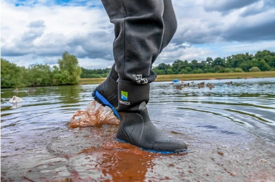 /environment/cache/images/productGfx_130755_700_700/Buty-Preston-Hydrotech-Wellie-Boots-41311.jpg