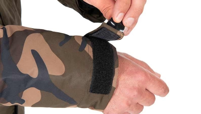 /environment/cache/images/productGfx_137624_700_700/Kombinezon-Fox-Khaki-Camo-wintersuit---XXL123451.jpg