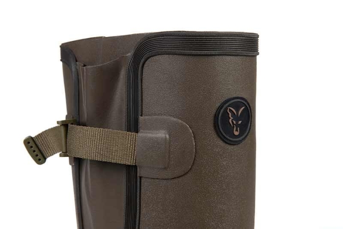 /environment/cache/images/productGfx_150638_700_700/Kalosze-Fox-Neoprene-lined-CamoKhaki-Rubber1.jpg