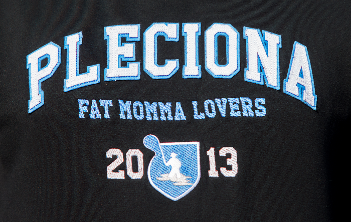 /environment/cache/images/productGfx_51362_700_700/Bluza_University_Ltd_Fat_Momma_Lovers_czarna_detal_700.jpg