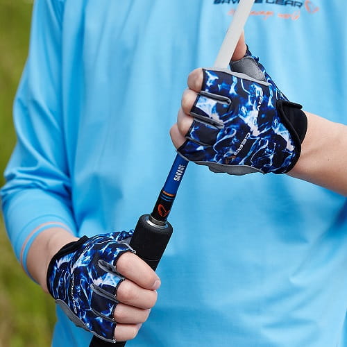/environment/cache/images/productGfx_72789_700_700/Savage-Gear-Rekawice-Marine-Half-Glove-Sea-Blue.1.jpg