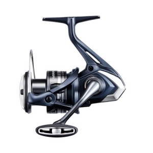 SHIMANO Miravel C3000 Haspel